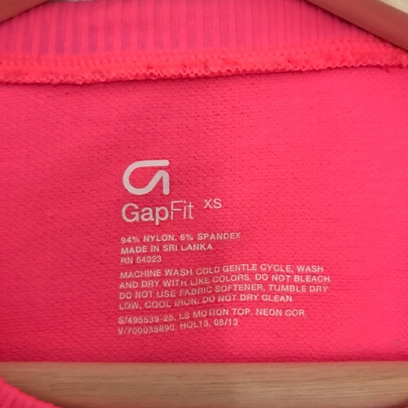 Gap Fit Neon Pink Workout Shirt XS GUC - Picture 3 of 4